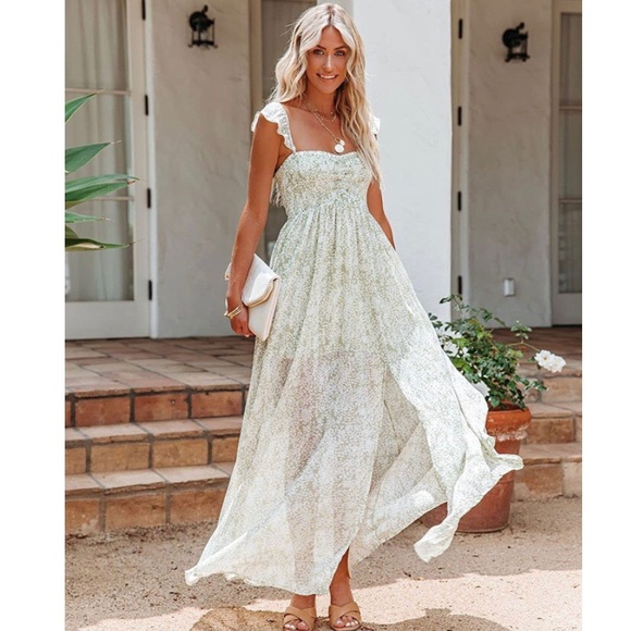 ✨NWT Floral Off Shoulder Maxi Dress✨ - Picture 2 of 6